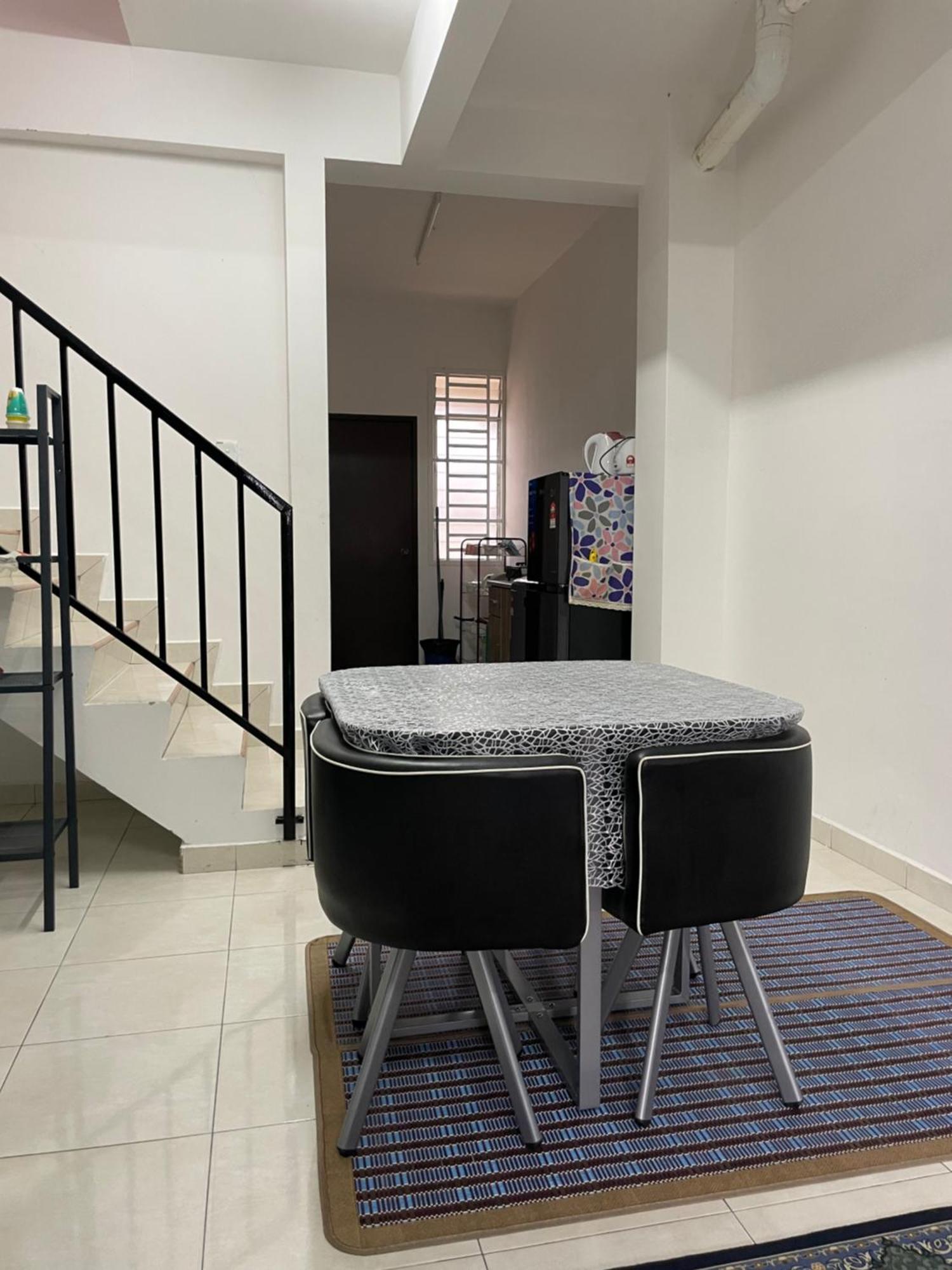 D'Cahaya Homestay Batu Pahat Eksteriør billede