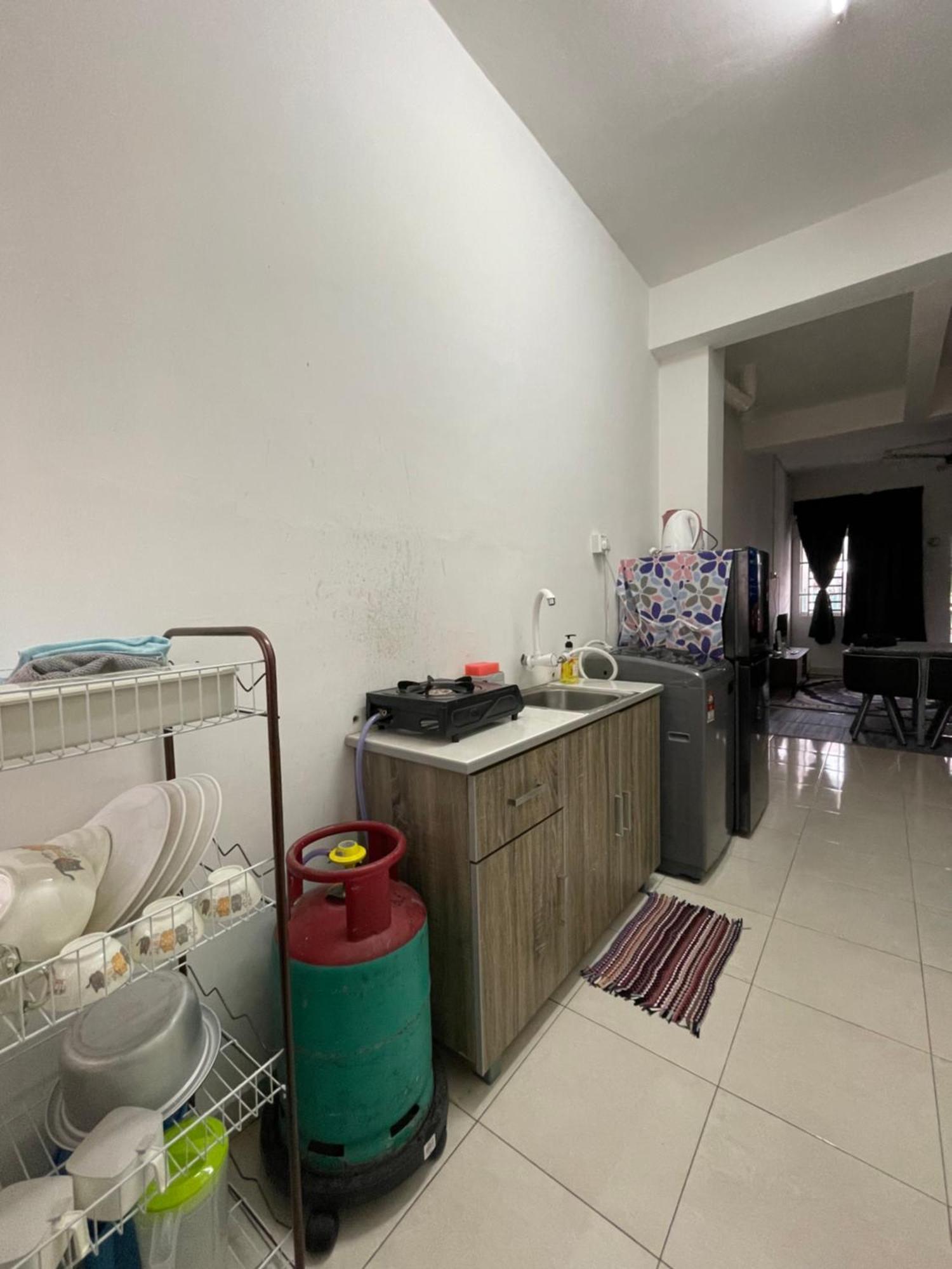 D'Cahaya Homestay Batu Pahat Eksteriør billede